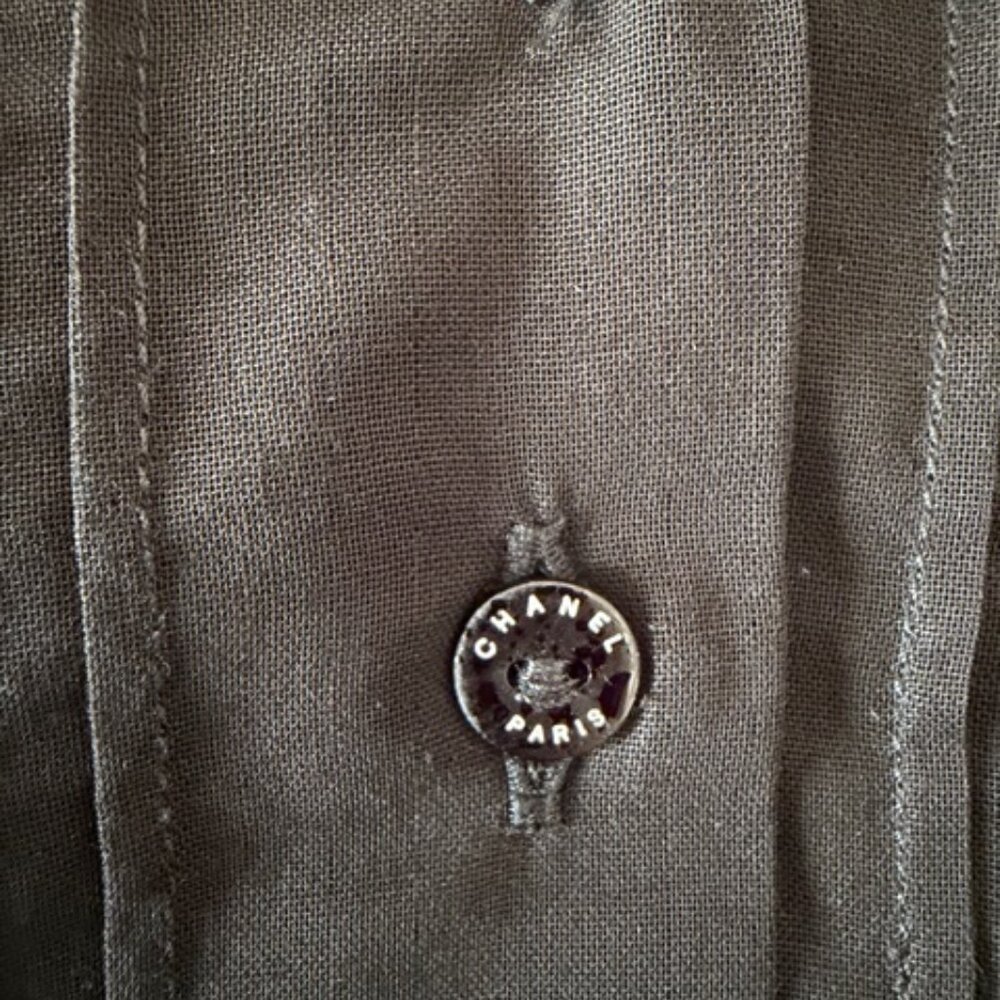 CHANEL Sweater 100% Authentic - Picture 7 of 16